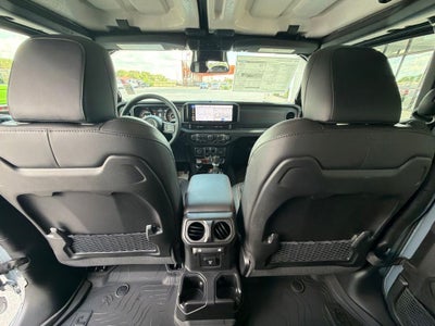 2026 Jeep Gladiator GLADIATOR SHADOW OPS 4X4