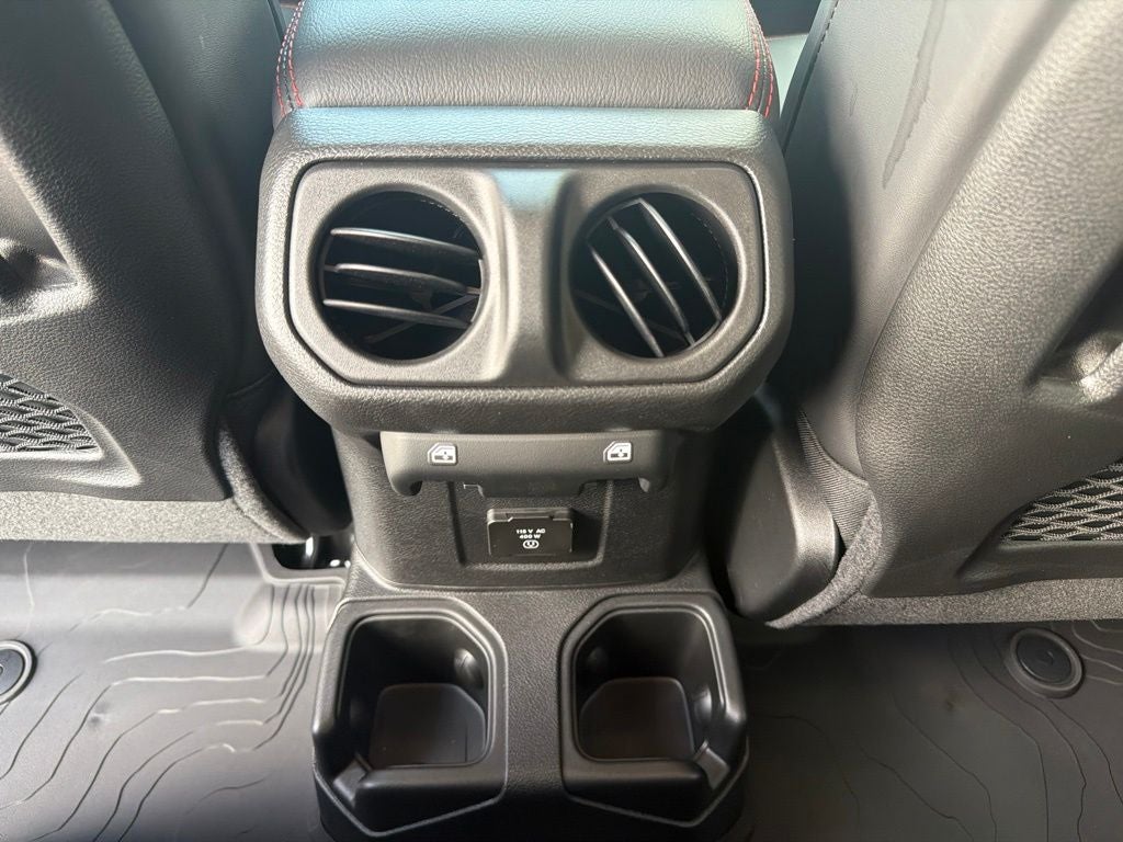 2026 Jeep Gladiator GLADIATOR SHADOW OPS 4X4