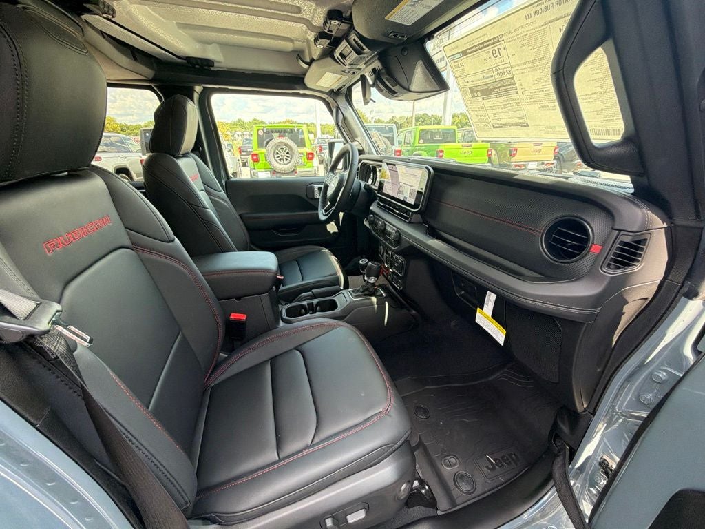 2026 Jeep Gladiator GLADIATOR SHADOW OPS 4X4