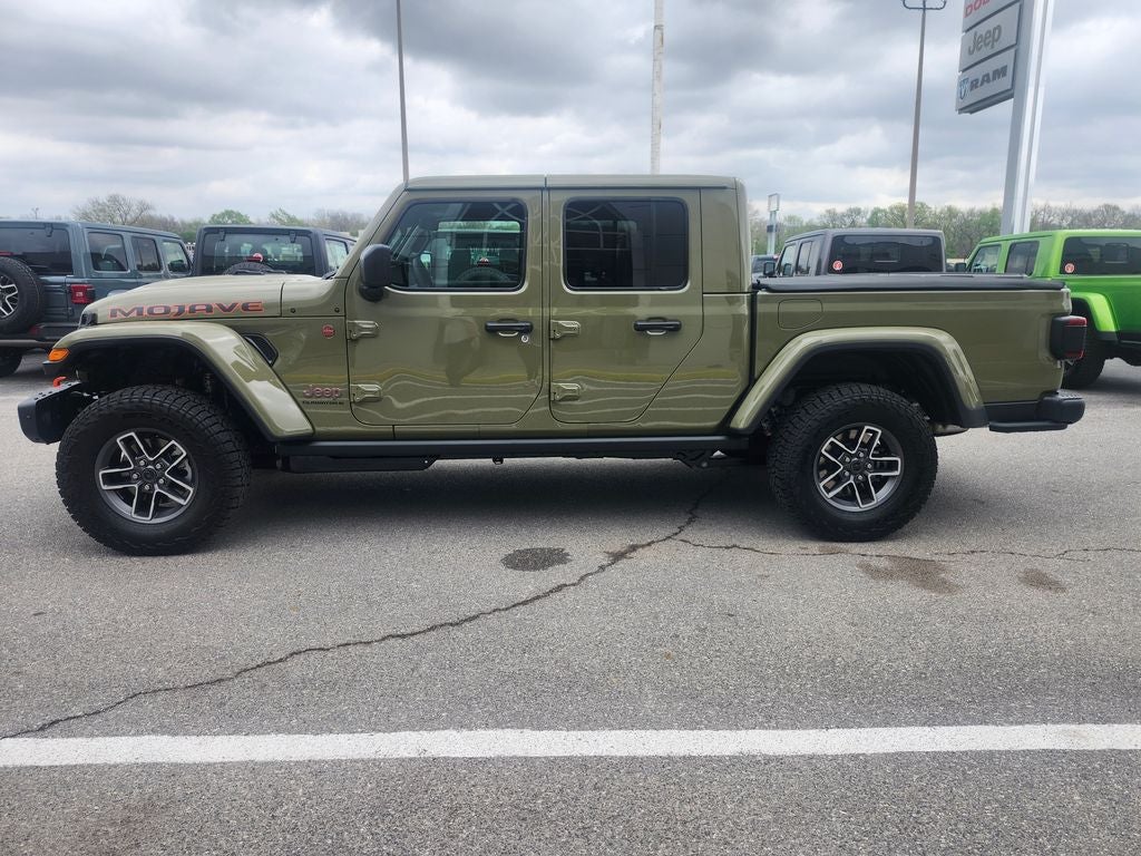 2026 Jeep Gladiator GLADIATOR MOJAVE X 4X4