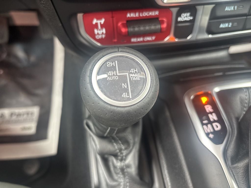2026 Jeep Gladiator GLADIATOR MOJAVE X 4X4