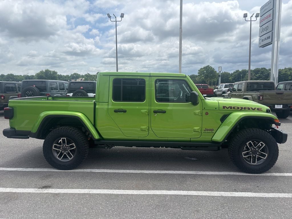 2026 Jeep Gladiator GLADIATOR MOJAVE X 4X4