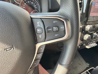 2026 RAM 1500 RAM 1500 EXPRESS QUAD CAB 4X2 6'4' BOX