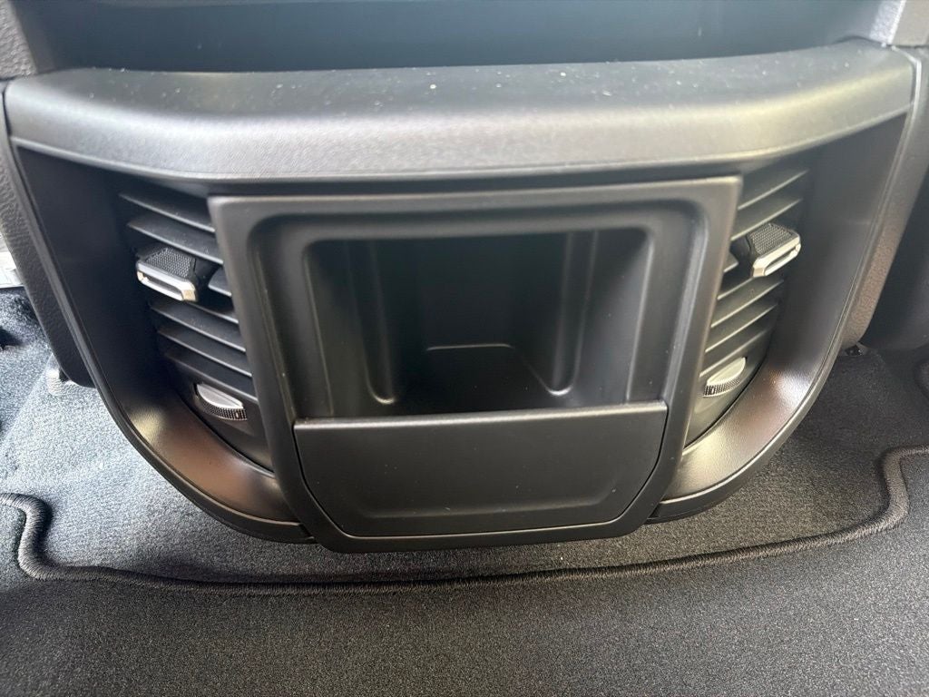 2026 RAM Ram 1500 RAM 1500 EXPRESS QUAD CAB 4X2 6'4' BOX