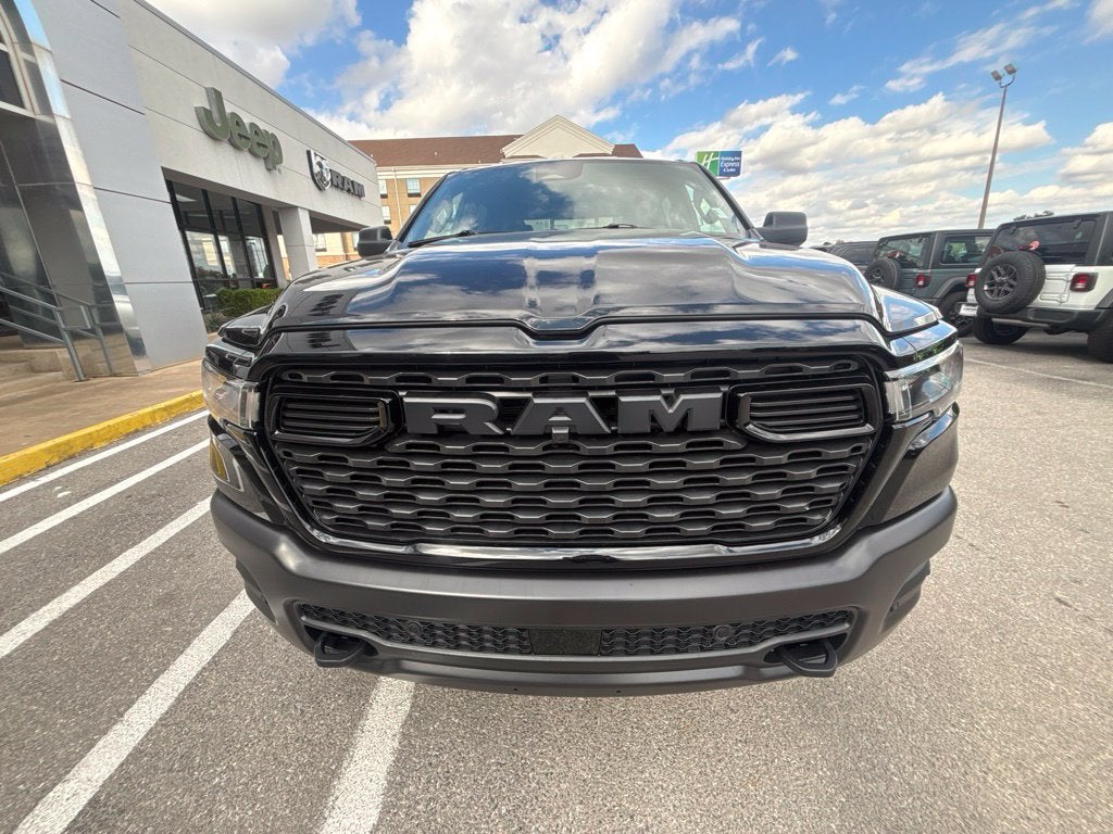 2027 RAM Ram 1500 RAM 1500 WARLOCK CREW CAB 4X4 5'7' BOX