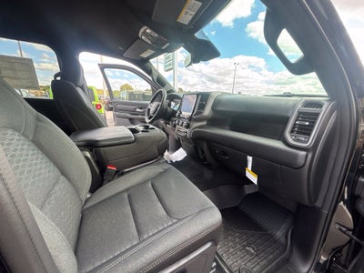 2027 RAM Ram 1500 RAM 1500 WARLOCK CREW CAB 4X4 5'7' BOX
