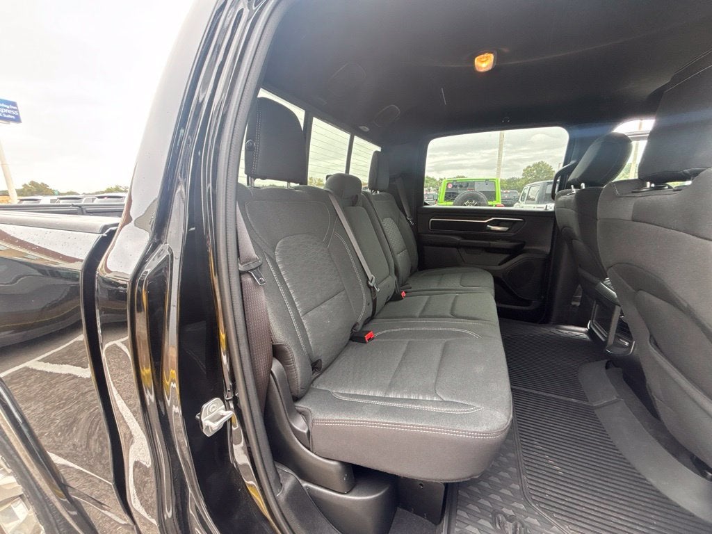 2025 RAM 1500 Big Horn Crew Cab 4x4 5'7' Box