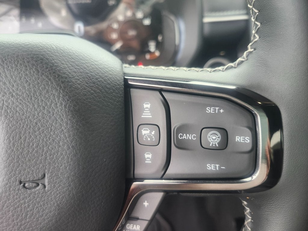 2026 RAM Ram 1500 RAM 1500 LIMITED CREW CAB 4X4 5'7' BOX