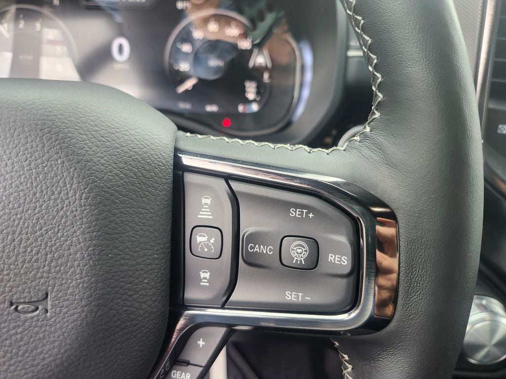 2026 RAM Ram 1500 RAM 1500 LIMITED CREW CAB 4X4 5'7' BOX