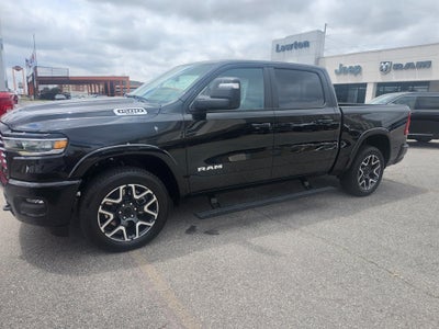 2025 RAM Ram 1500 RAM 1500 LARAMIE CREW CAB 4X4 5'7' BOX