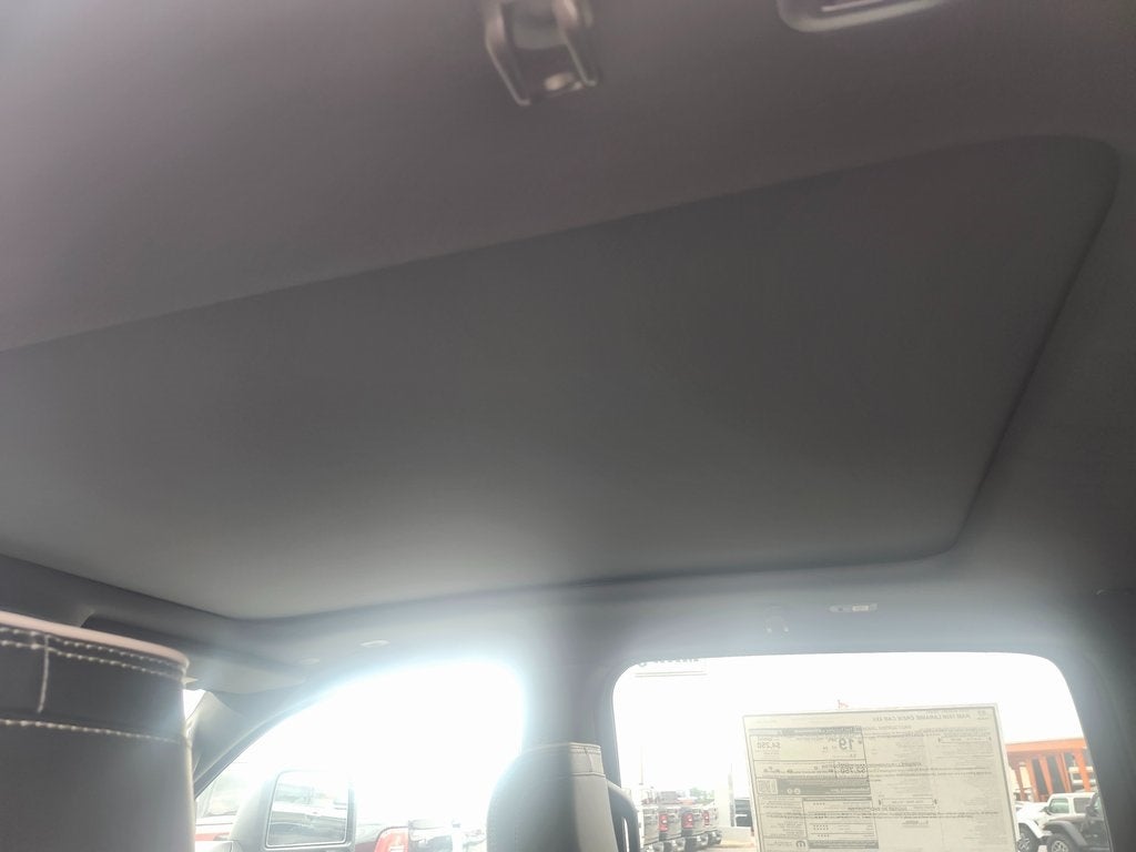 2025 RAM Ram 1500 RAM 1500 LARAMIE CREW CAB 4X4 5'7' BOX