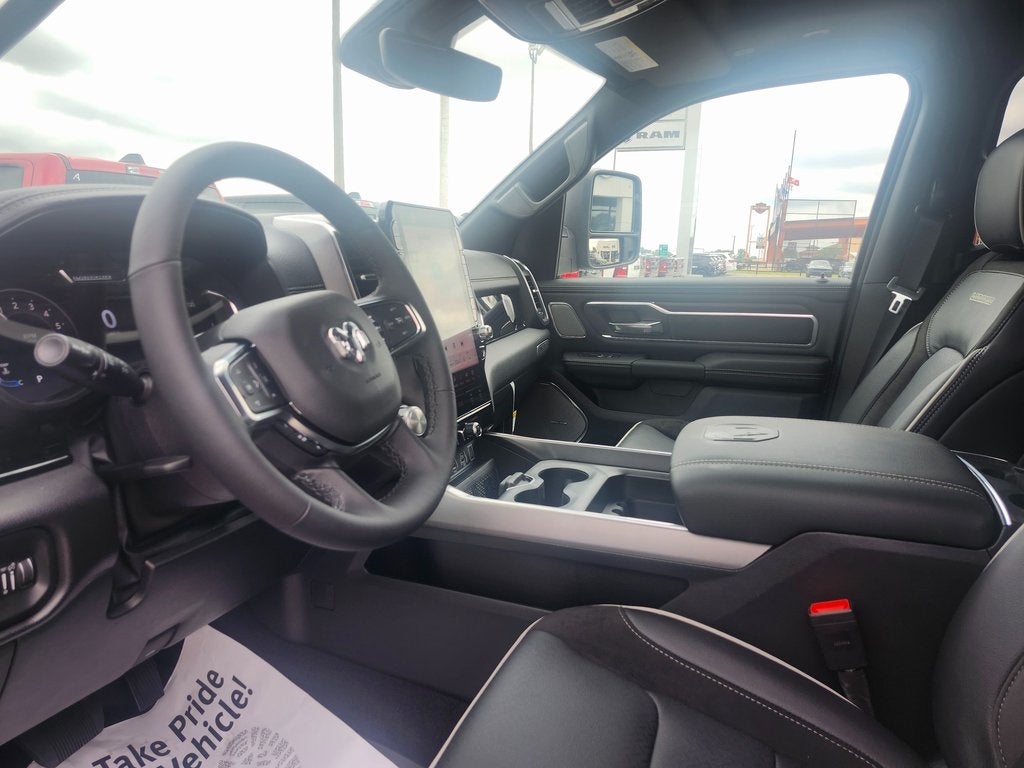 2025 RAM Ram 1500 RAM 1500 LARAMIE CREW CAB 4X4 5'7' BOX