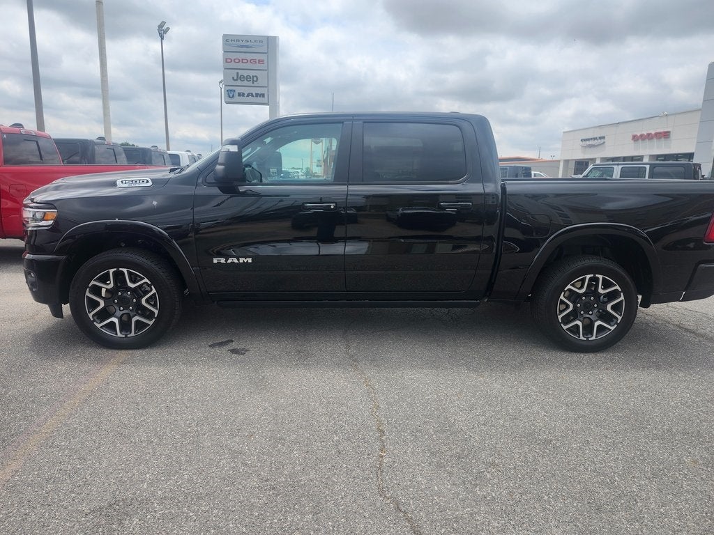 2025 RAM Ram 1500 RAM 1500 LARAMIE CREW CAB 4X4 5'7' BOX