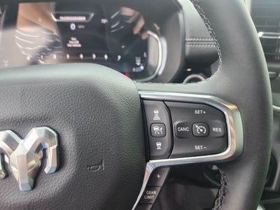 2025 RAM Ram 1500 RAM 1500 LARAMIE CREW CAB 4X4 5'7' BOX