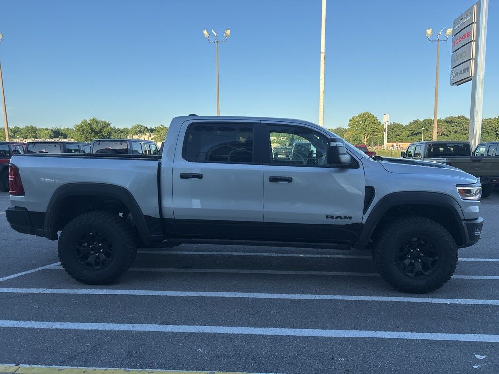 2026 RAM Ram 1500 RAM 1500 RHO CREW CAB 4X4 5'7' BOX