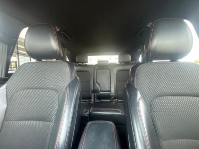 2025 Ford Escape ST-Line Select
