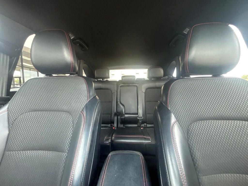 2025 Ford Escape ST-Line Select