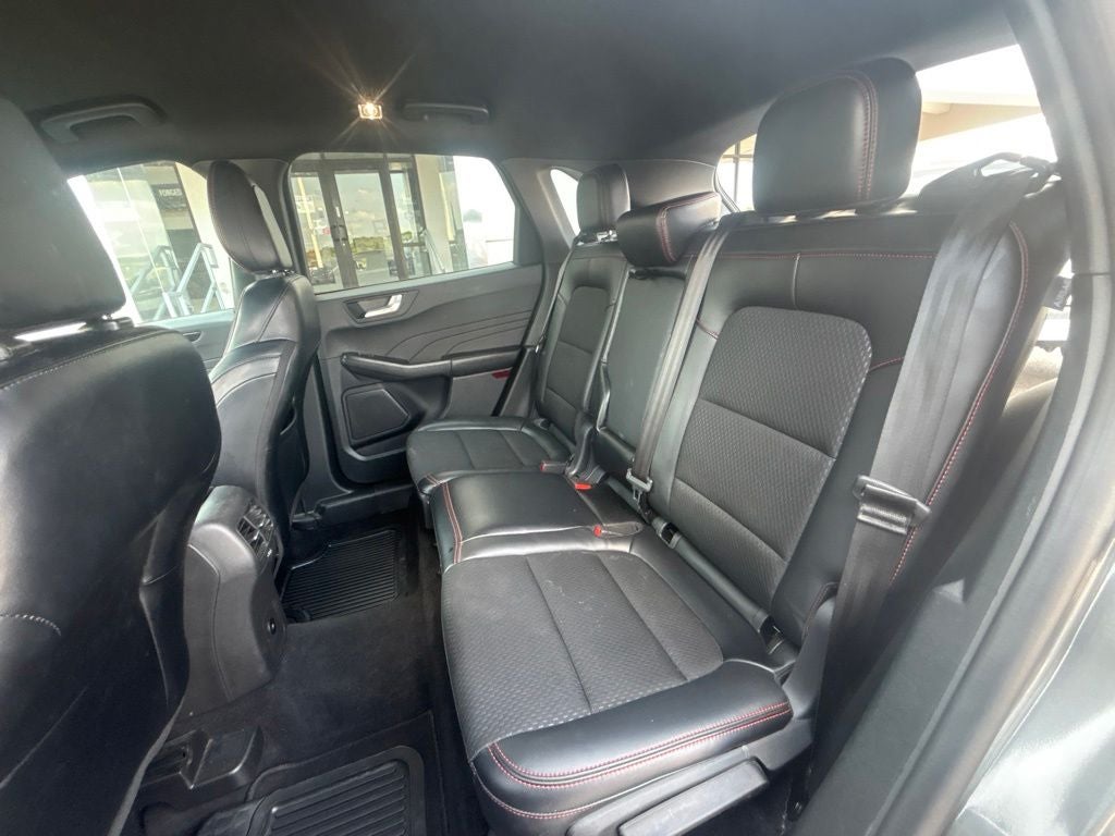 2025 Ford Escape ST-Line Select