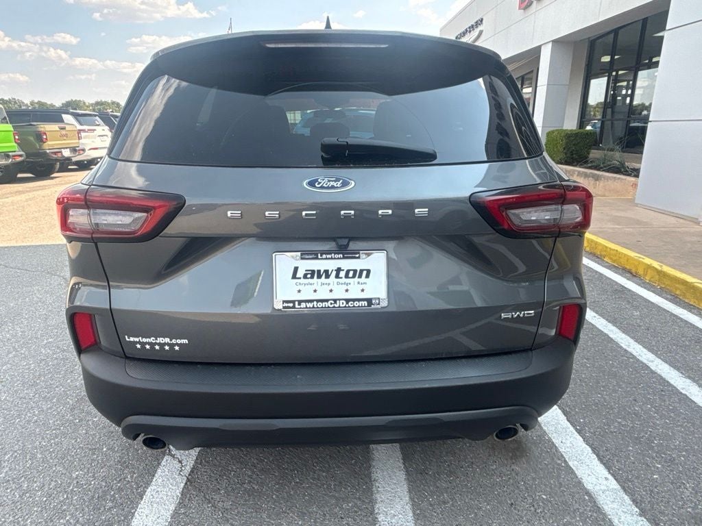 2025 Ford Escape ST-Line Select