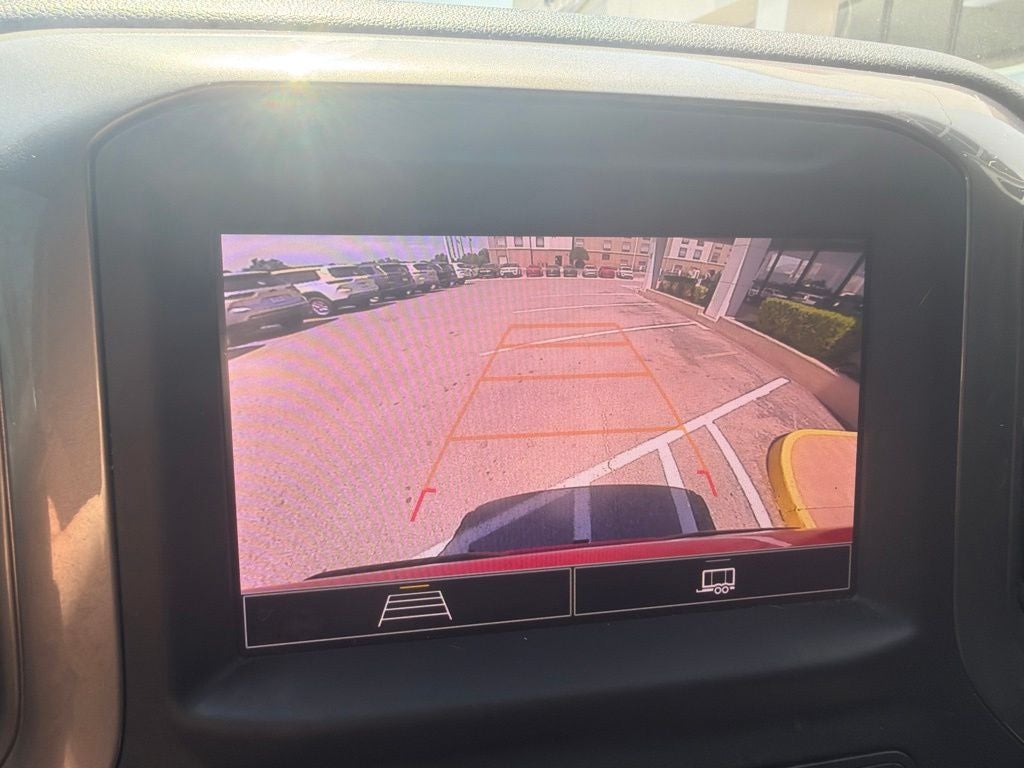 2024 Chevrolet Silverado 1500 2WD Crew Cab Short Bed Custom