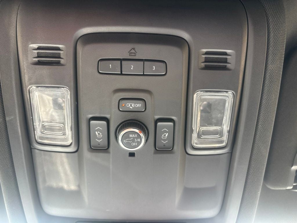 2023 GMC Yukon 4WD AT4
