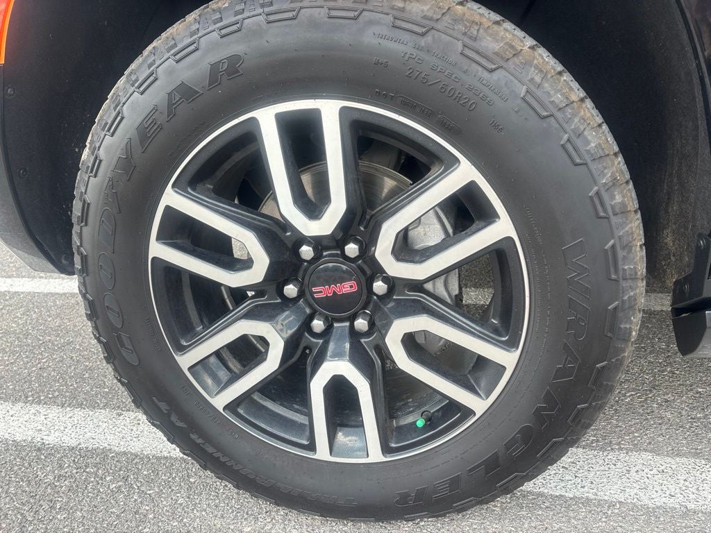 2023 GMC Yukon 4WD AT4