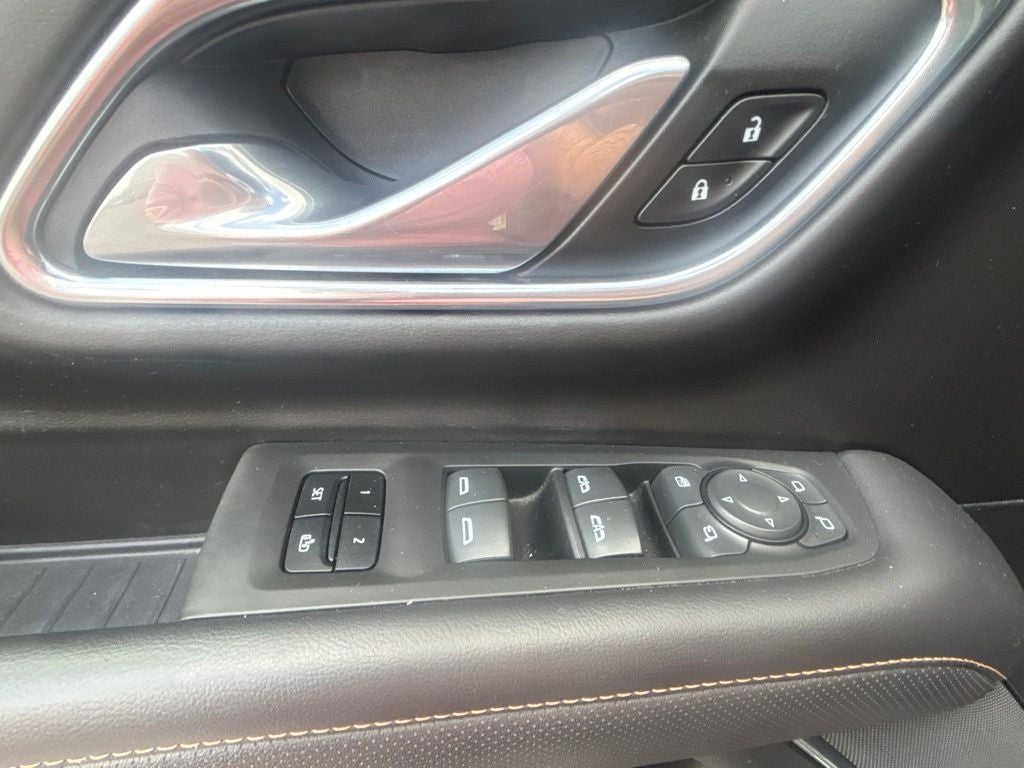 2023 GMC Yukon 4WD AT4