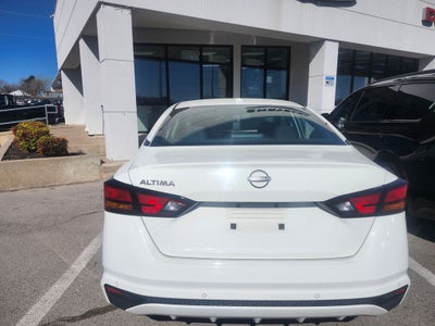 2025 Nissan Altima SV FWD