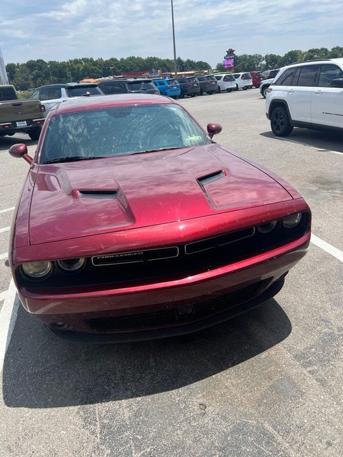 2022 Dodge Challenger SXT