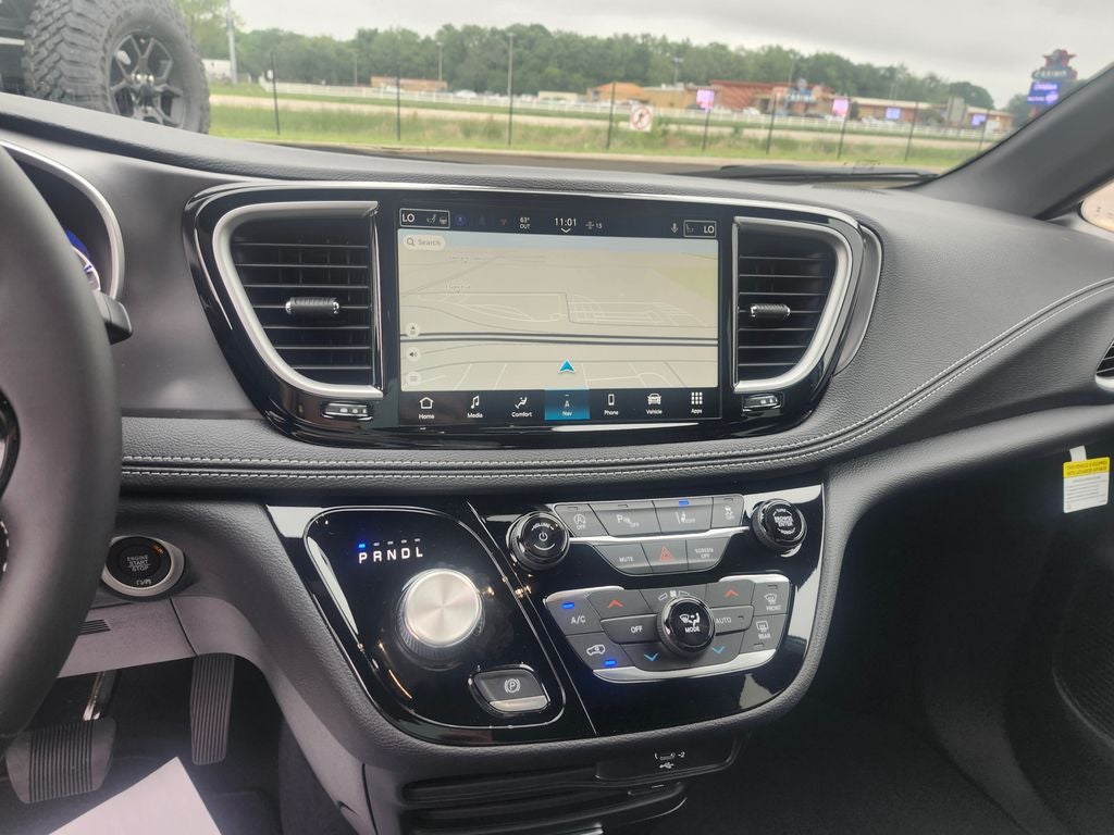 2026 Chrysler Pacifica PACIFICA SELECT