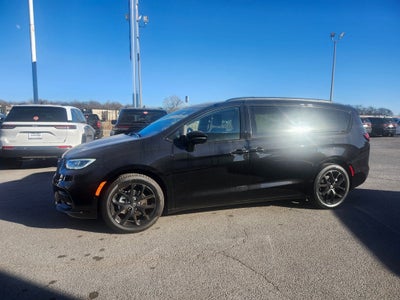 2026 Chrysler Pacifica PACIFICA LIMITED