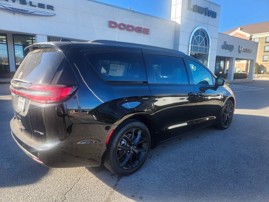 2026 Chrysler Pacifica PACIFICA LIMITED