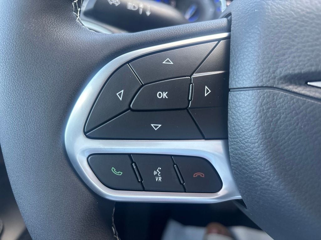 2027 Chrysler Pacifica PACIFICA SELECT AWD
