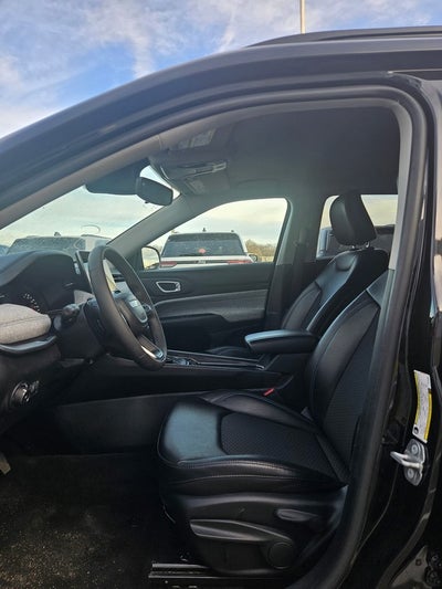 2022 Jeep Compass Latitude FWD