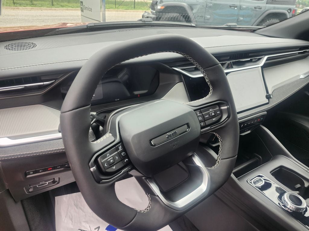 2026 Jeep Cherokee CHEROKEE LAREDO 4X4