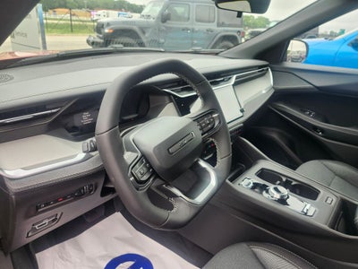 2026 Jeep Cherokee CHEROKEE LAREDO 4X4