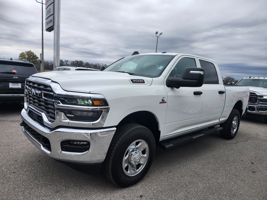 2026 RAM Ram 3500 RAM 3500 TRADESMAN CREW CAB 4X4 6'4' BOX