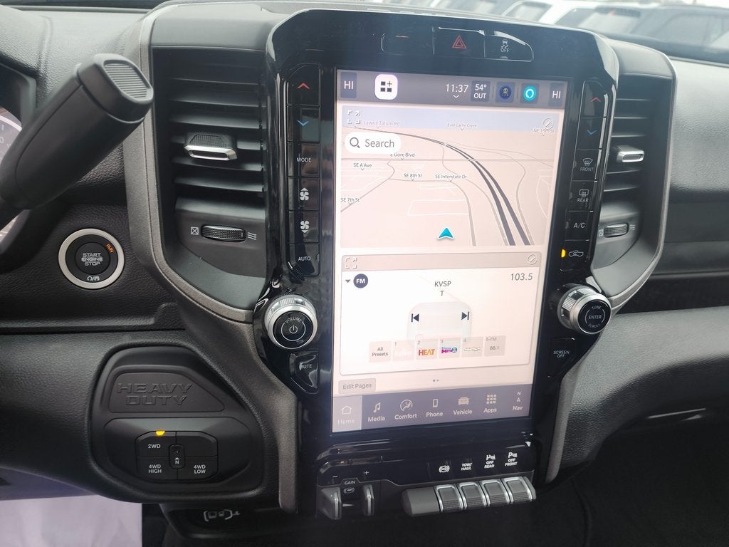 2026 RAM Ram 3500 RAM 3500 TRADESMAN CREW CAB 4X4 6'4' BOX