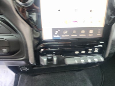 2026 RAM Ram 2500 RAM 2500 BLACK EXPRESS CREW CAB 4X4 6'4' BOX