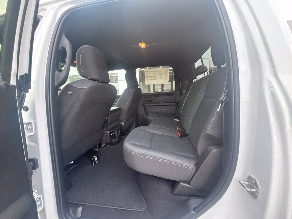2027 RAM Ram 2500 RAM 2500 TRADESMAN CREW CAB 4X4 6'4' BOX