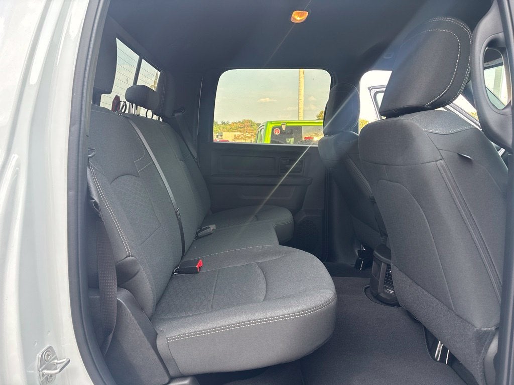 2027 RAM Ram 2500 RAM 2500 TRADESMAN CREW CAB 4X4 6'4' BOX