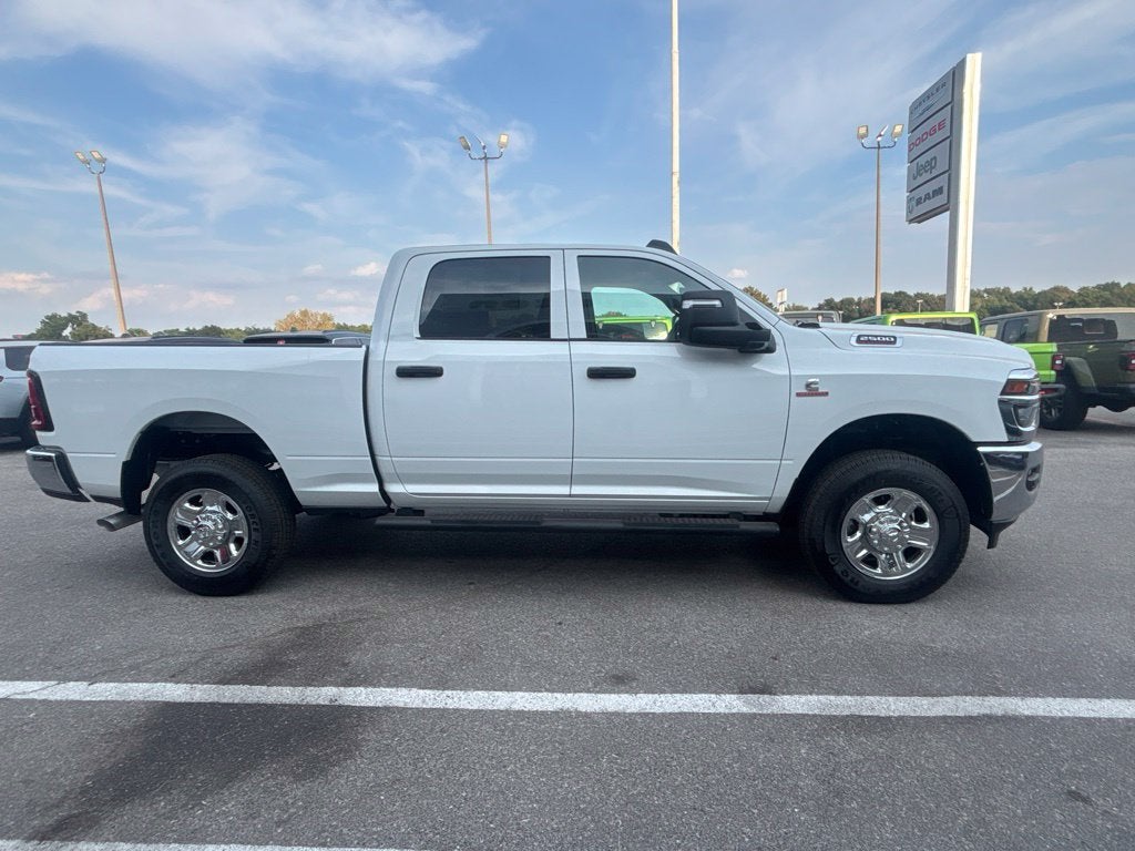 2027 RAM Ram 2500 RAM 2500 TRADESMAN CREW CAB 4X4 6'4' BOX