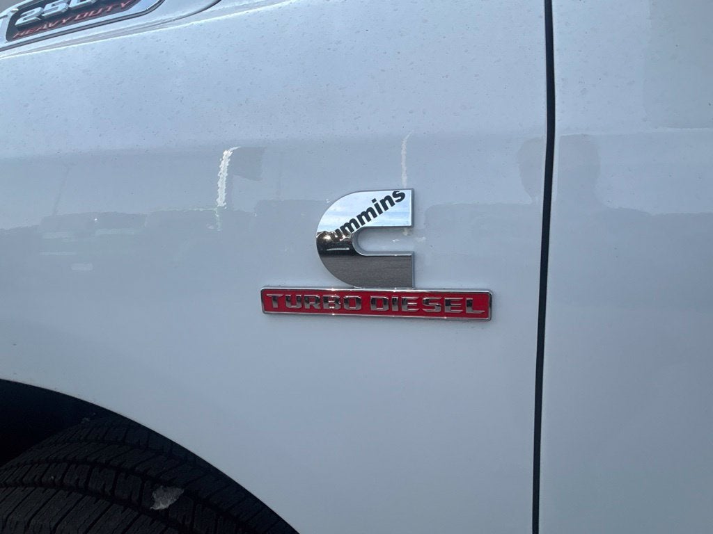 2027 RAM Ram 2500 RAM 2500 TRADESMAN CREW CAB 4X4 6'4' BOX