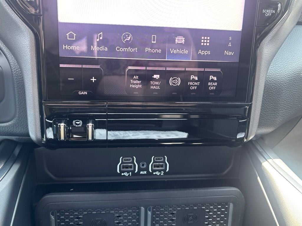 2026 RAM Ram 3500 RAM 3500 LARAMIE CREW CAB 4X4 8' BOX