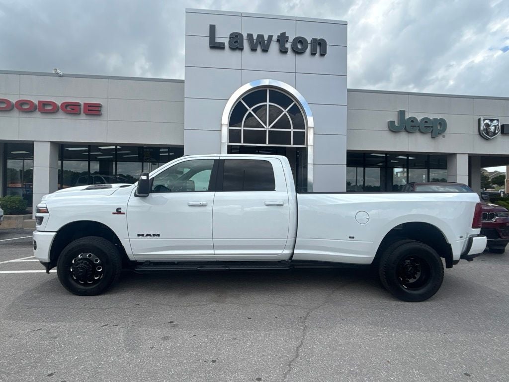 2026 RAM Ram 3500 RAM 3500 LARAMIE CREW CAB 4X4 8' BOX