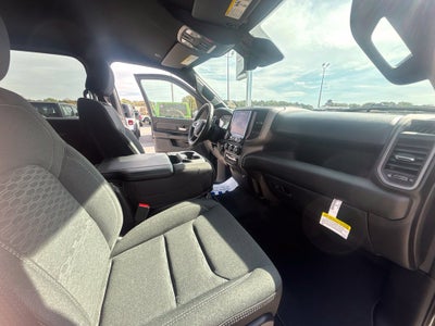 2027 RAM Ram 1500 RAM 1500 TRADESMAN CREW CAB 4X4 5'7' BOX