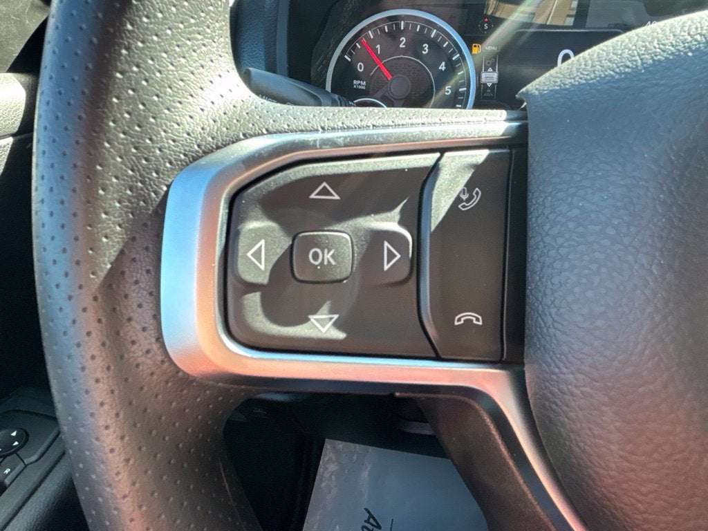 2027 RAM Ram 1500 RAM 1500 WARLOCK CREW CAB 4X4 5'7' BOX