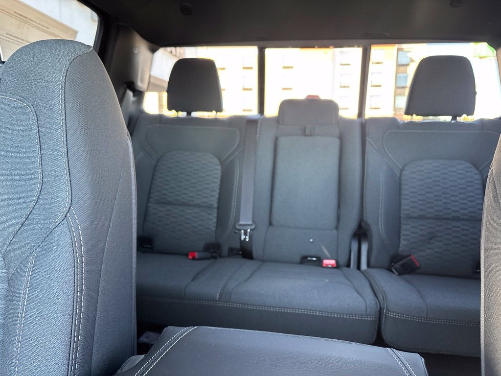 2027 RAM Ram 1500 RAM 1500 WARLOCK CREW CAB 4X4 5'7' BOX
