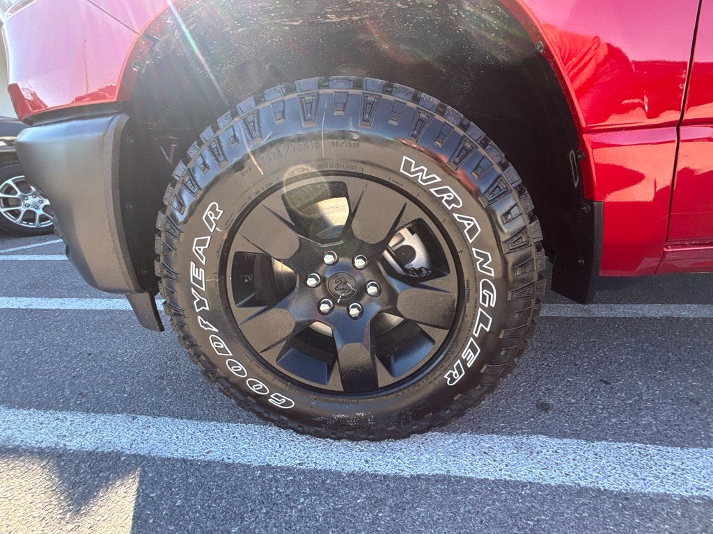 2027 RAM Ram 1500 RAM 1500 WARLOCK CREW CAB 4X4 5'7' BOX