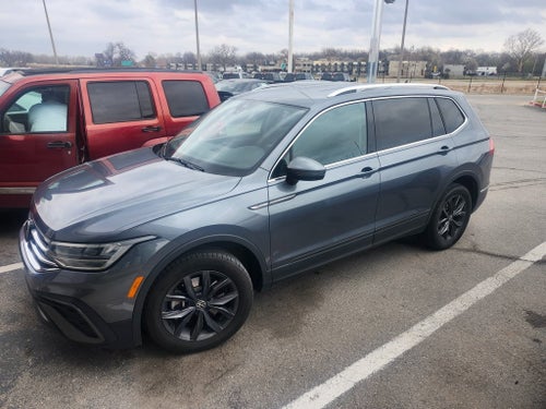 2024 Volkswagen Tiguan 2.0T SE